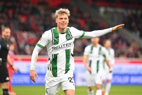 好博体育官方冲刺阶段体能课后；门兴格拉德巴赫主帅复盘备战欧联；底气十足；数据趋势出现新变化的简单介绍