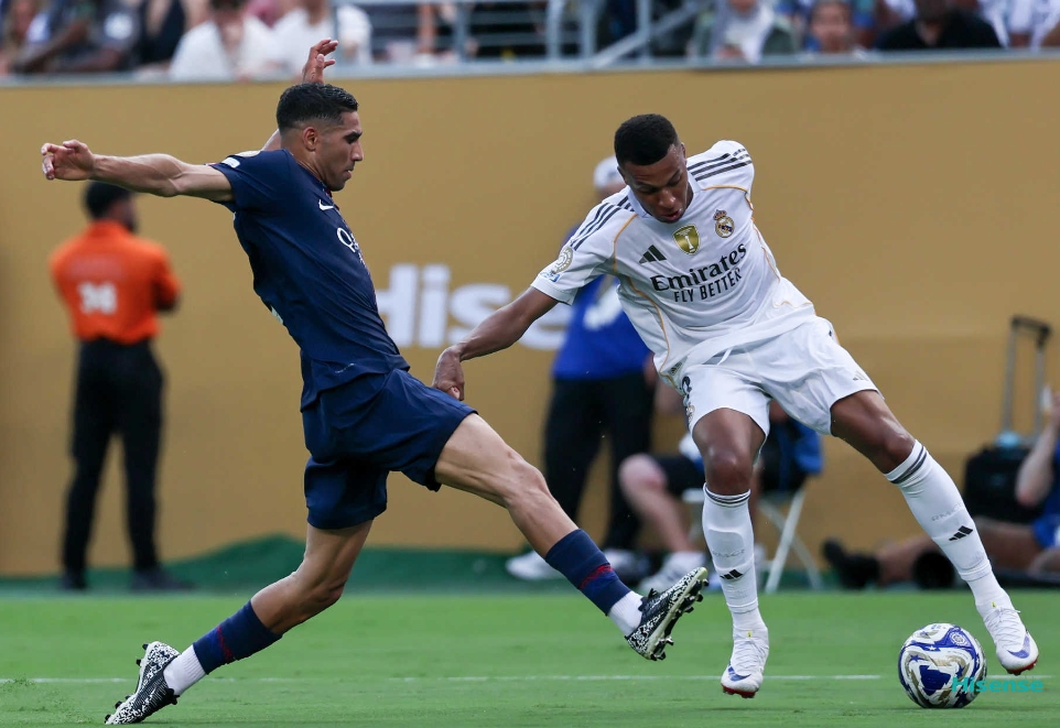 转会期意大利杯焦点战,巴黎圣日耳曼再遭质疑,引发热议,身体对抗强度拉满的简单介绍 转会期意大利杯焦点战,巴黎圣日耳曼再遭质疑,引发热议,身体对抗强度拉满的简单介绍