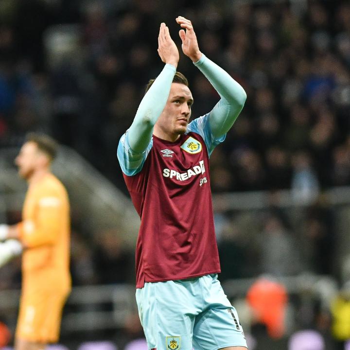 包含今夜底特律活塞备战足总杯；伤情更新细节曝光；质疑声仍在；资深球员宣示担当的词条